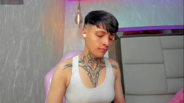 Image 4 of ann_scott_ Stream on Chaturbate on 1 month ago