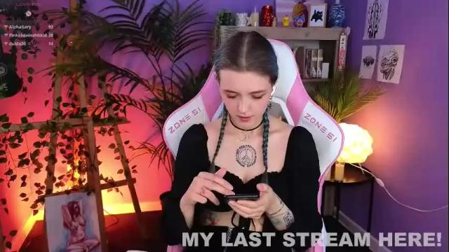 Image 3 of anna_bloom_ Stream on Chaturbate on 1 month ago