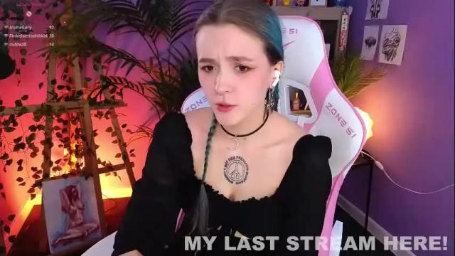 Image 6 of anna_bloom_ Stream on Chaturbate on 1 month ago