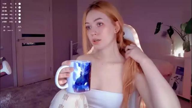 Image 2 of anna_bronson Stream on Chaturbate on 2 months ago