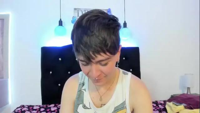 Thumbnail 3, anna_hot__'s Stream at Chaturbate, 21 months ago