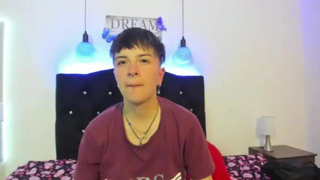 Thumbnail 1, anna_hot__'s Stream at Chaturbate, 21 months ago