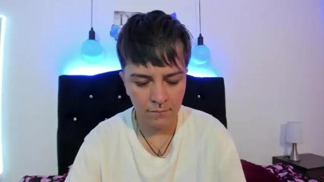 Thumbnail 1, anna_hot__'s Stream at Chaturbate, 21 months ago