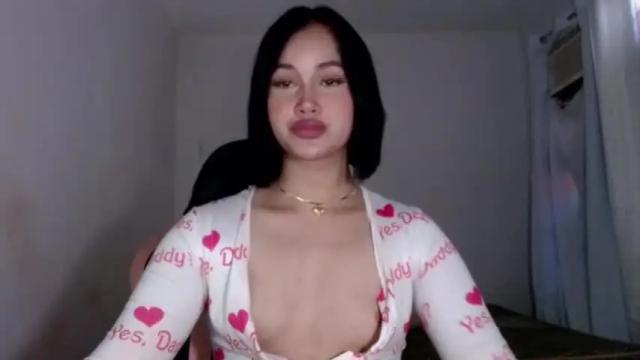 Image 11 of anna_lala7 Stream on Chaturbate on 16 months ago