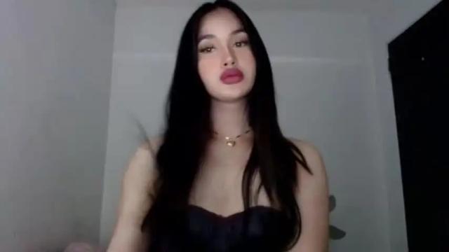 Image 2 of anna_lala7 Stream on Chaturbate on 12 months ago