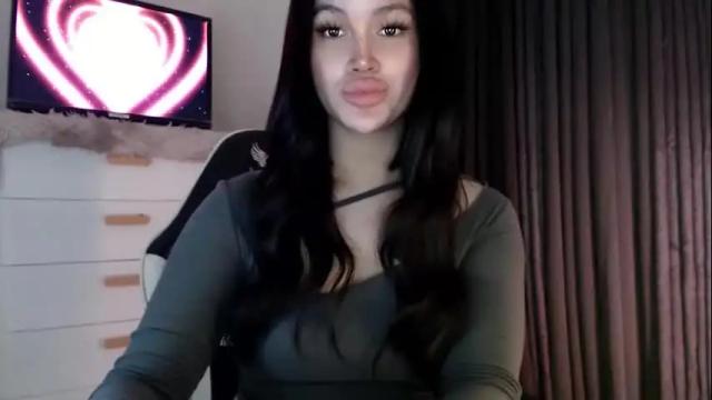 Image 4 of anna_lala7 Stream on Chaturbate on 26 days ago