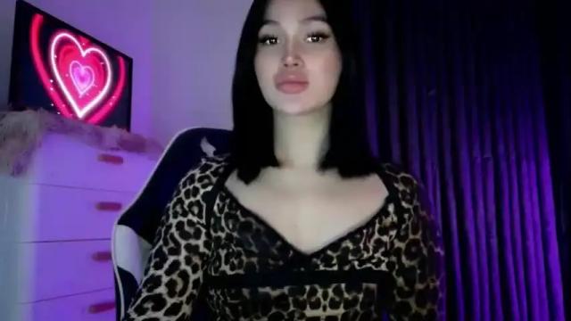 Image 4 of anna_lala7 Stream on Chaturbate on 7 months ago