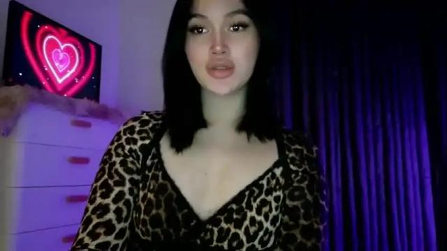 Image 6 of anna_lala7 Stream on Chaturbate on 7 months ago