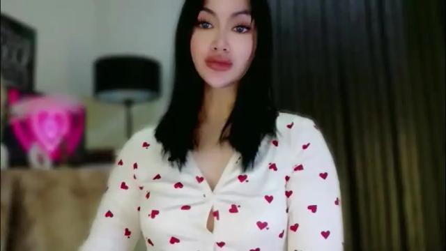 Image 2 of anna_lala7 Stream on Chaturbate on 4 months ago