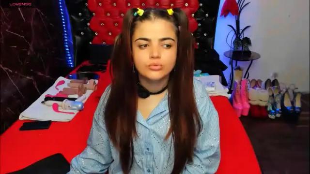 Image 2 of anna_lwice Stream on Chaturbate on 26 days ago