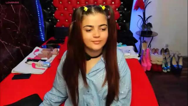 Image 4 of anna_lwice Stream on Chaturbate on 26 days ago