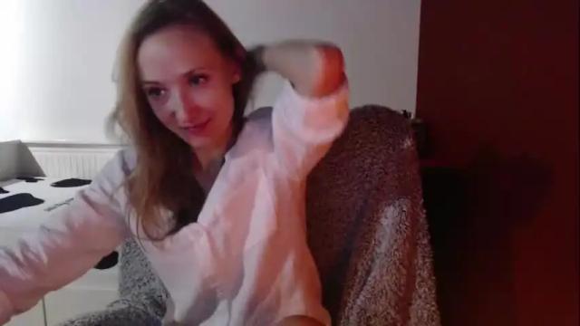 Image 2 of anna_seit Stream on Chaturbate on 17 months ago