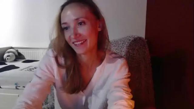 Image 10 of anna_seit Stream on Chaturbate on 17 months ago