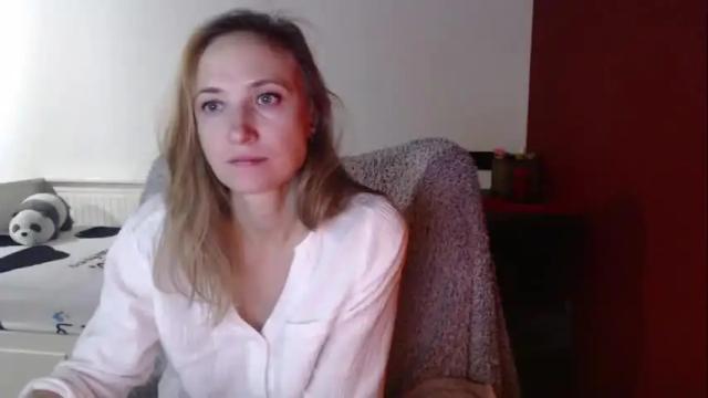 Image 12 of anna_seit Stream on Chaturbate on 17 months ago