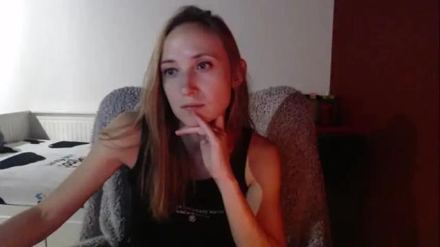 Image 11 of anna_seit Stream on Chaturbate on 17 months ago