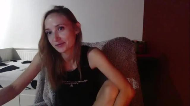Image 3 of anna_seit Stream on Chaturbate on 17 months ago