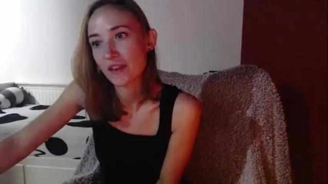 Image 4 of anna_seit Stream on Chaturbate on 17 months ago