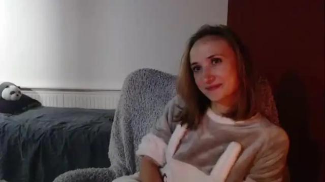 Image 4 of anna_seit Stream on Chaturbate on 16 months ago