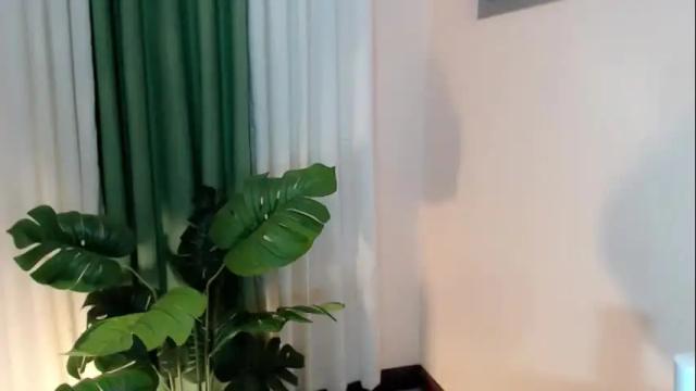 Image 12 of anna_thompsonxx Stream on Chaturbate on 1 month ago