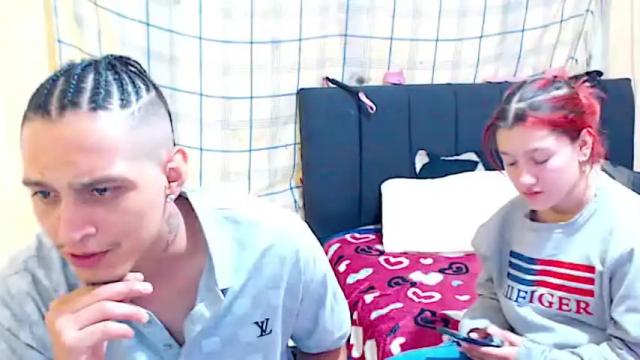 Image 7 of annaandyoh Stream on Chaturbate on 19 months ago