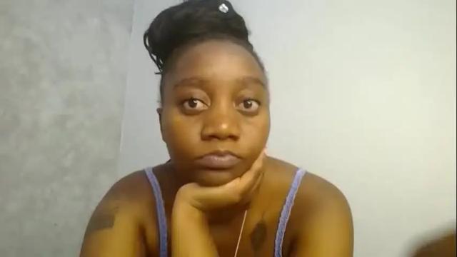 Image 2 of annabel038 Stream on Chaturbate on 19 days ago