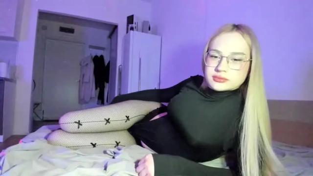 Image 6 of annabel_alford Stream on Chaturbate on 15 months ago