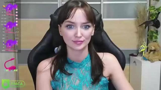 Image 10 of annabellbaby_1 Stream on Chaturbate on 15 months ago
