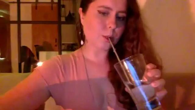 Image 10 of annabelle1614 Stream on Chaturbate on 13 months ago