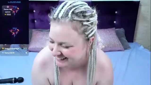 Image 7 of annacherri Stream on Chaturbate on 19 days ago