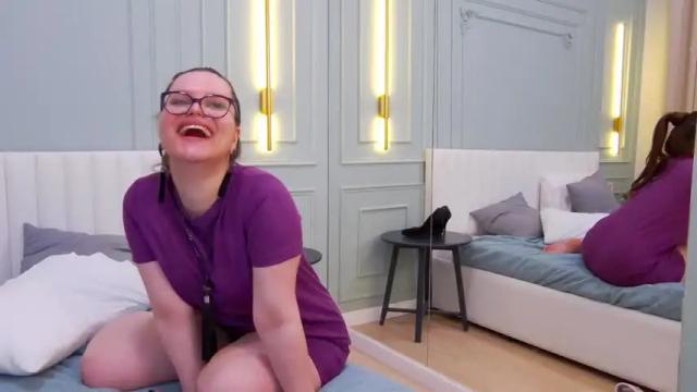 Image 8 of annadesired Stream on Chaturbate on 19 months ago