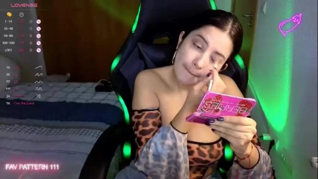 Image 2 of annadolll Stream on Chaturbate on 1 month ago