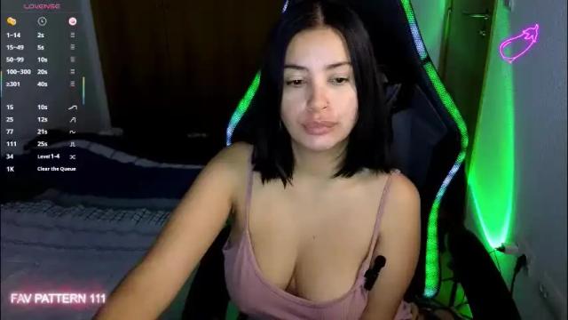Image 8 of annadolll Stream on Chaturbate on 1 month ago