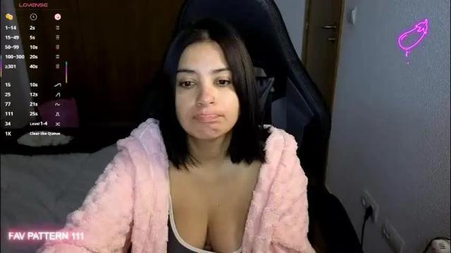 Image 4 of annadolll Stream on Chaturbate on 26 days ago