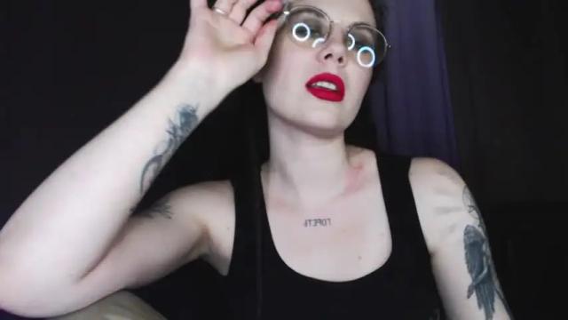 Image 11 of annadomineervi1 Stream on Chaturbate on 15 months ago