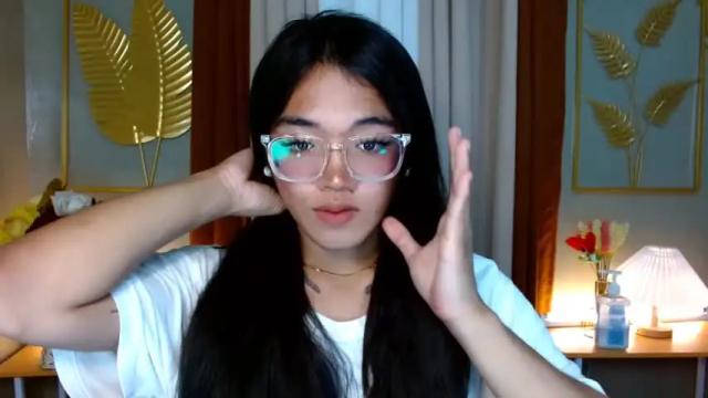 Image 3 of annahollywood Stream on Chaturbate on 14 months ago