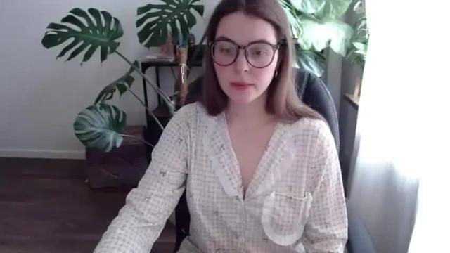 Image 10 of annaitaa Stream on Chaturbate on 15 months ago