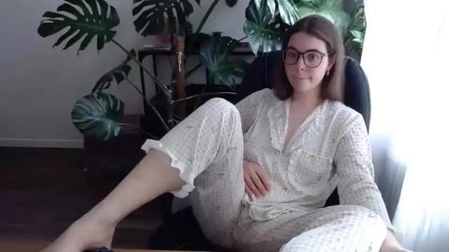 Image 8 of annaitaa Stream on Chaturbate on 15 months ago