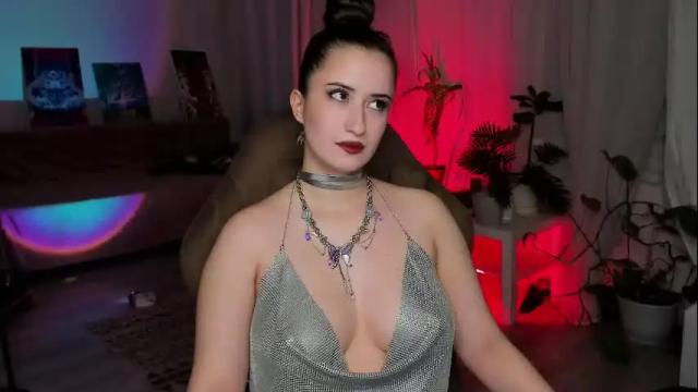 Image 4 of annalluring Stream on Chaturbate on 1 month ago