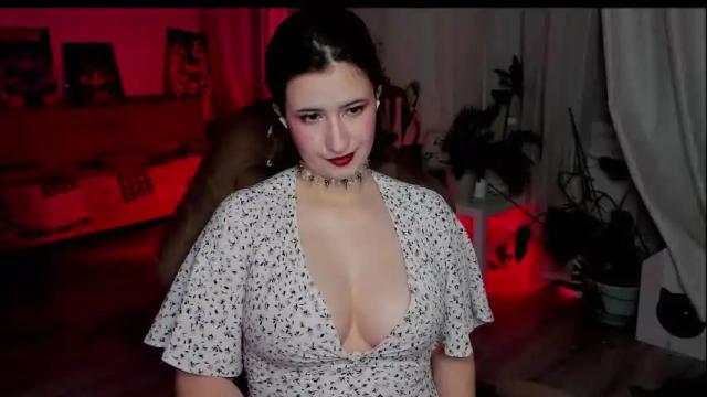 Image 7 of annalluring Stream on Chaturbate on 25 days ago