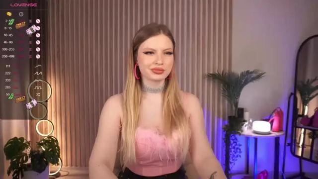 Image 8 of annamei_misa Stream on Chaturbate on 13 months ago