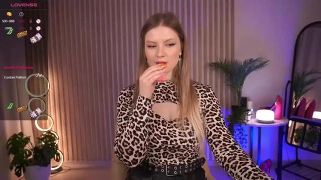 Image 12 of annamei_misa Stream on Chaturbate on 13 months ago