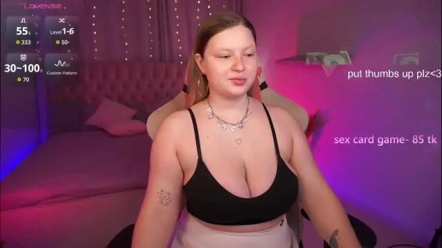Image 2 of annamei_misa Stream on Chaturbate on 2 months ago