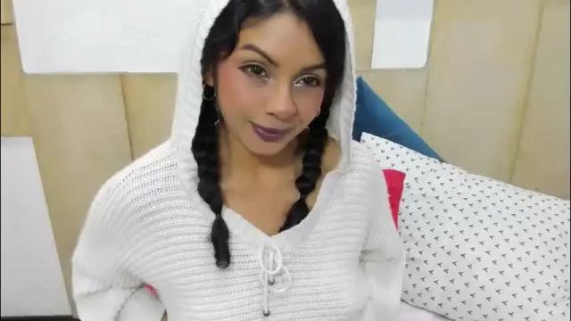 Image 10 of annamesht Stream on Chaturbate on 1 month ago