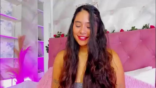 Image 2 of annaqueen_ Stream on Chaturbate on 2 months ago