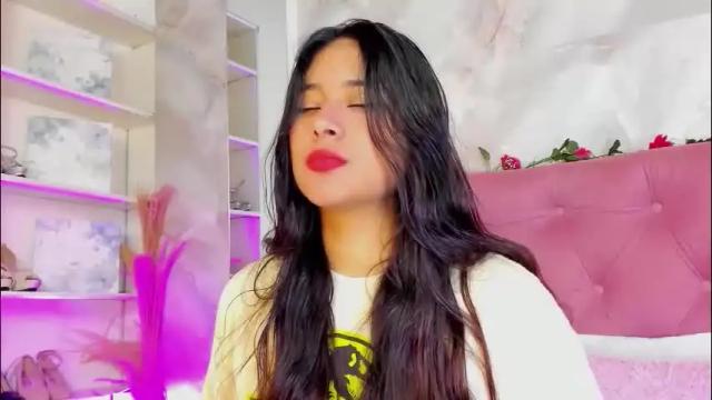 Image 8 of annaqueen_ Stream on Chaturbate on 2 months ago