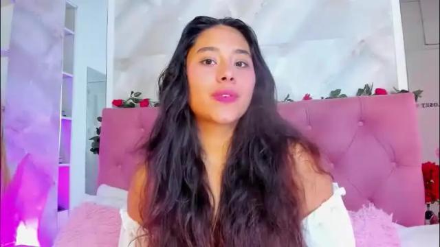 Image 4 of annaqueen_ Stream on Chaturbate on 2 months ago