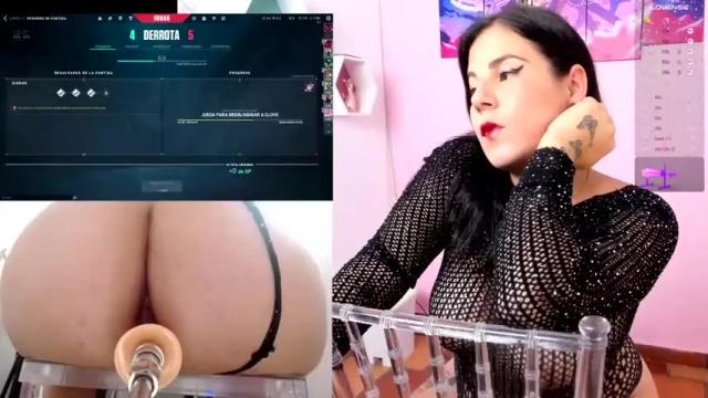 Image 3 of annaroth Stream on Chaturbate on 15 months ago