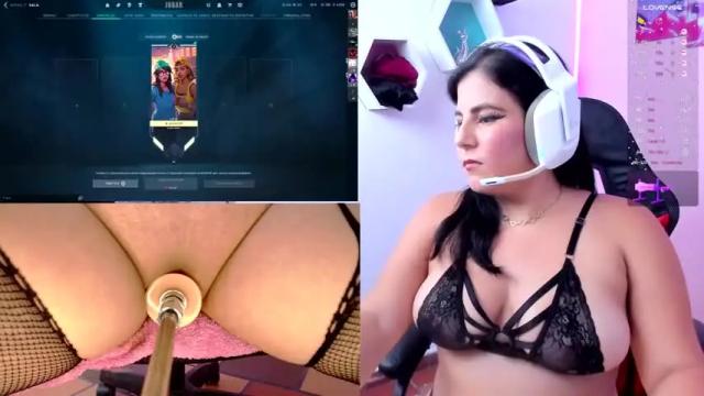 Thumbnail 1, annaroth's Stream at Chaturbate, 15 months ago