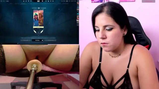 Image 4 of annaroth Stream on Chaturbate on 15 months ago