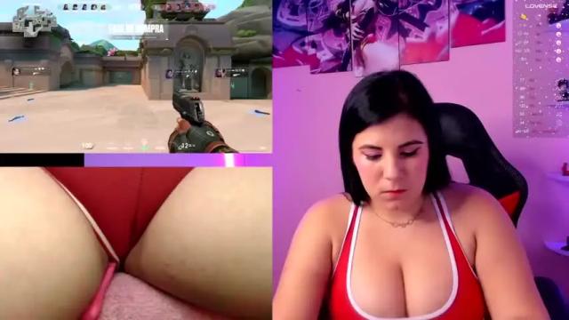 Image 6 of annaroth Stream on Chaturbate on 15 months ago